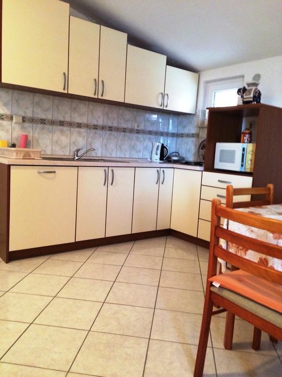 Apartment House Aria 巴什卡沃达 客房 照片